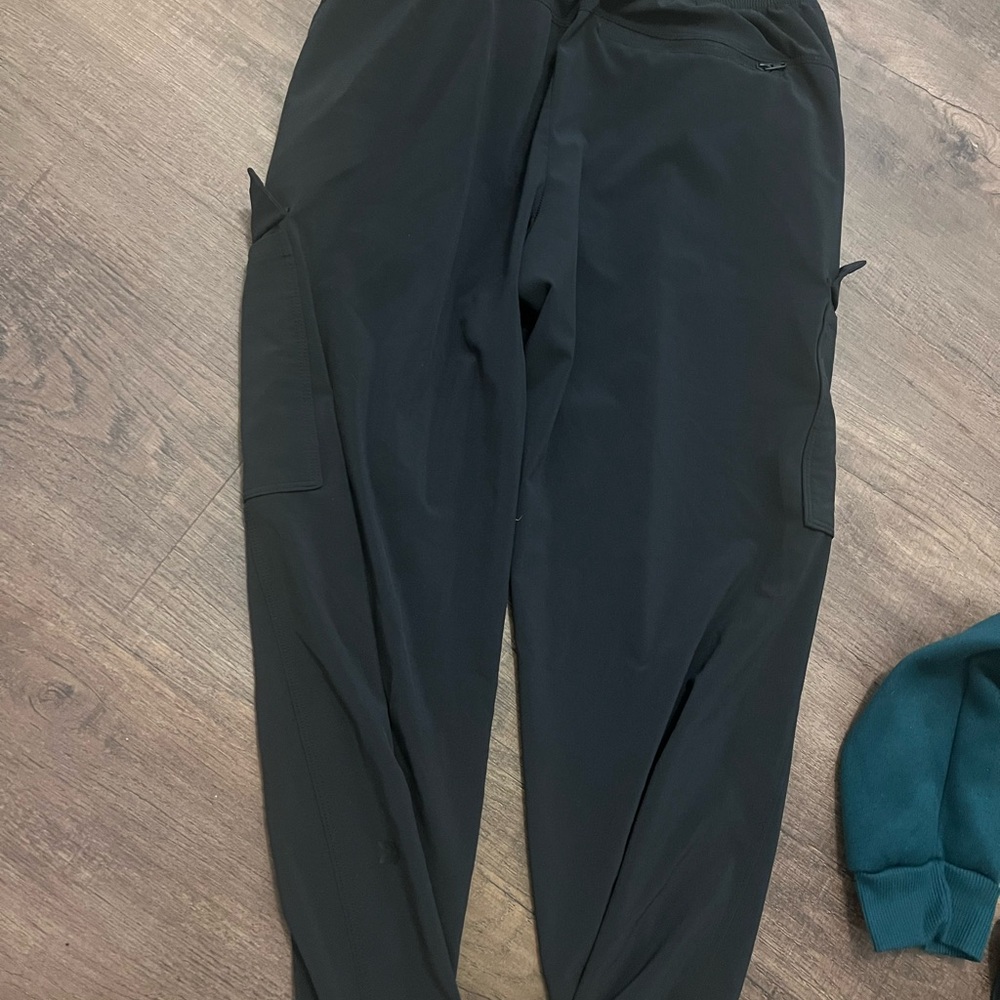 All in Motion Black Cargo Pants with Tapered Legs
